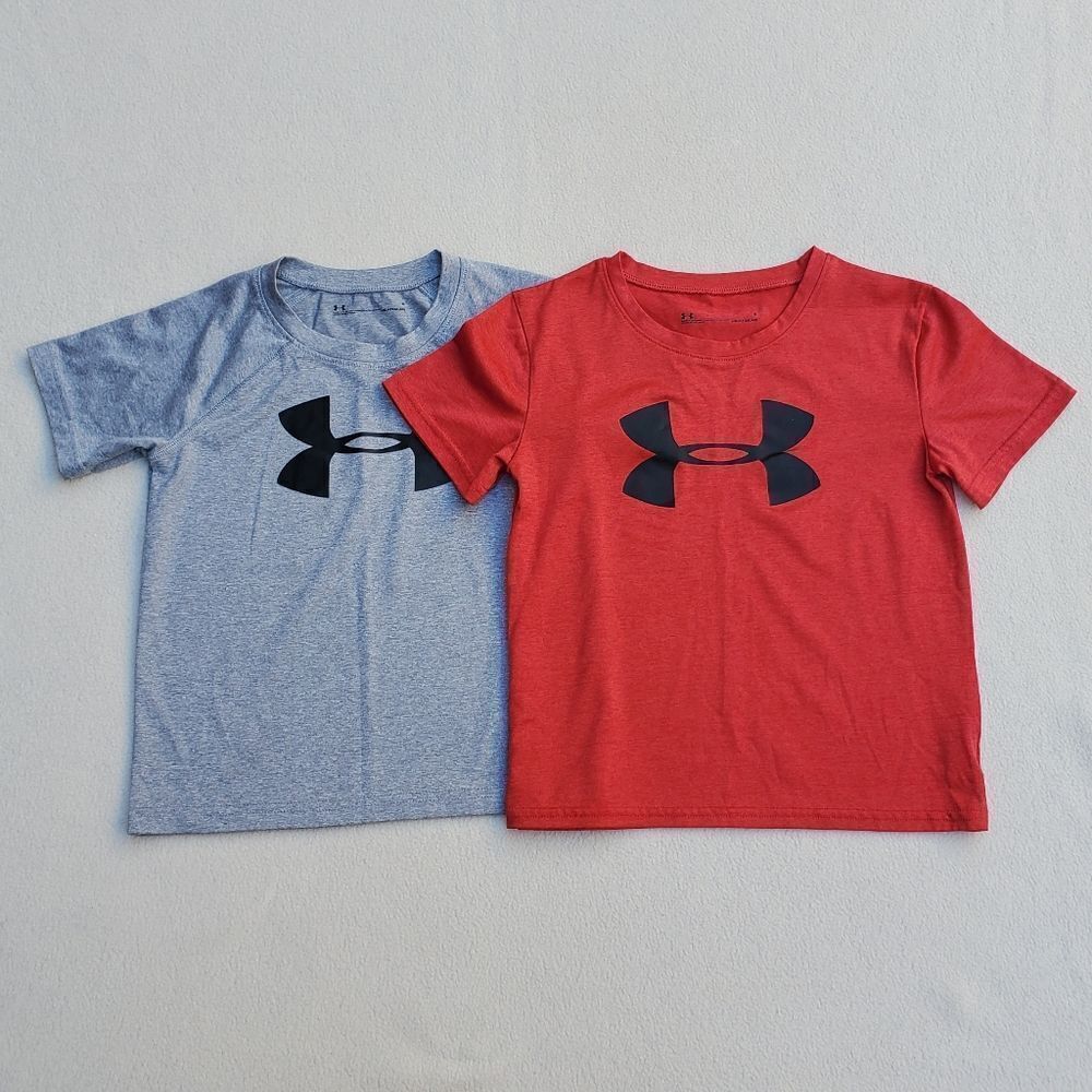 Under Armour bundle of 2 short sleeve shirts